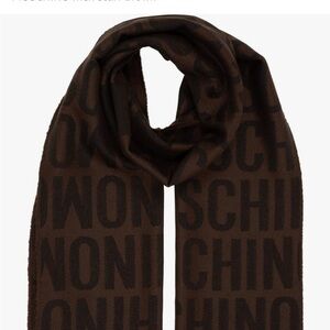 Moshino scarf